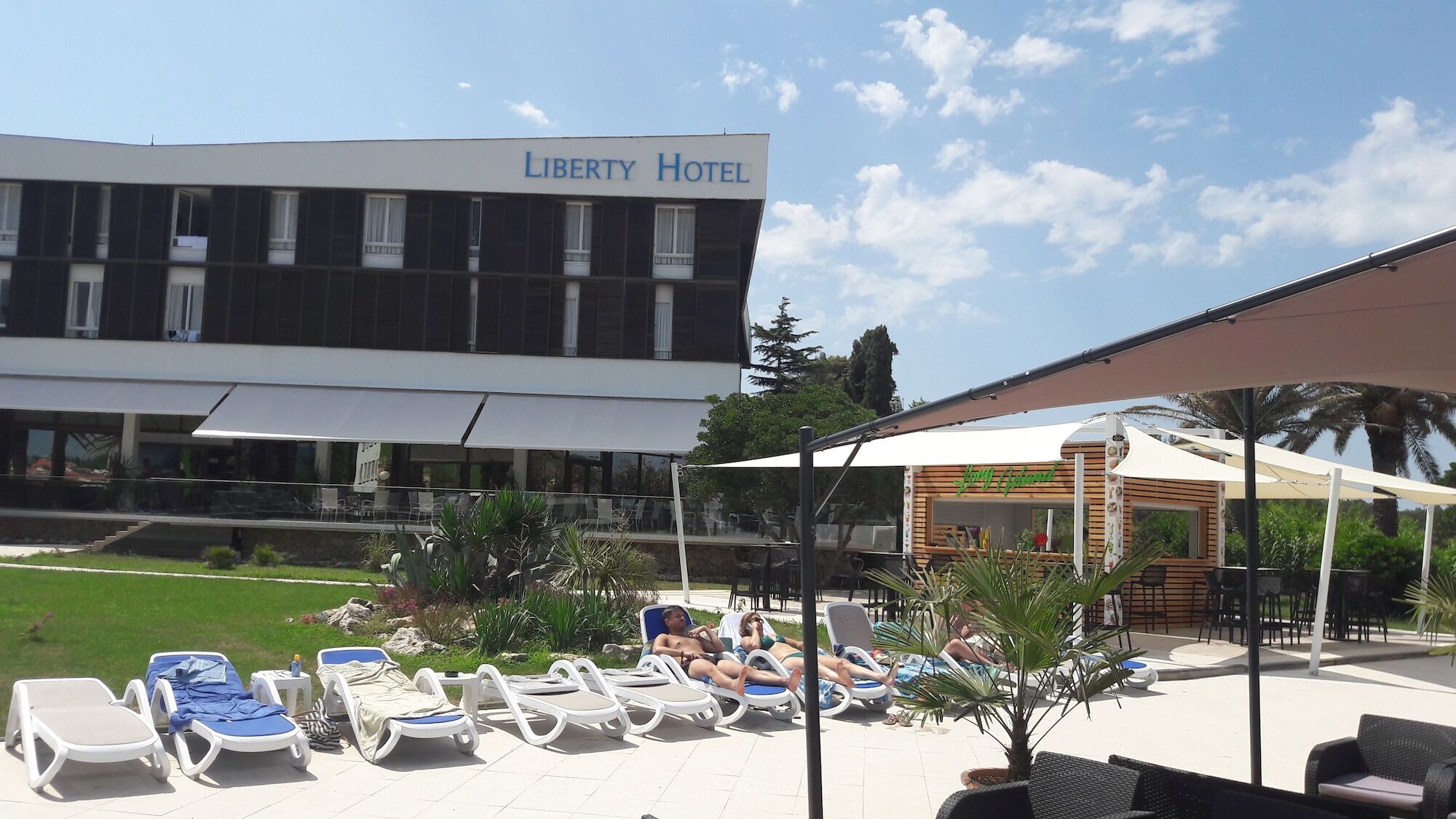 Liberty Hotel Novalja Exterior photo